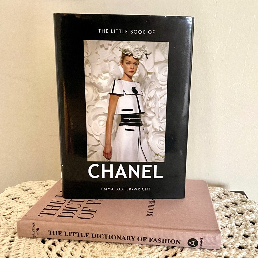 ❦ The Little Book of Chanel by Emma Baxter-Wright ❦